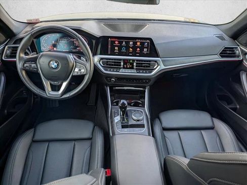 Used 2023 BMW 430i Convertible w/ Premium Package image 17