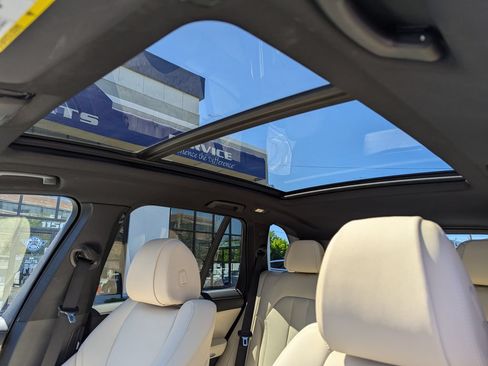 Used 2021 BMW X5 xDrive40i w/ Premium Package AWD/4WD image 30