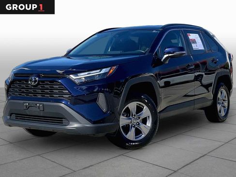 Used 2024 Toyota RAV4 XLE FWD image 1