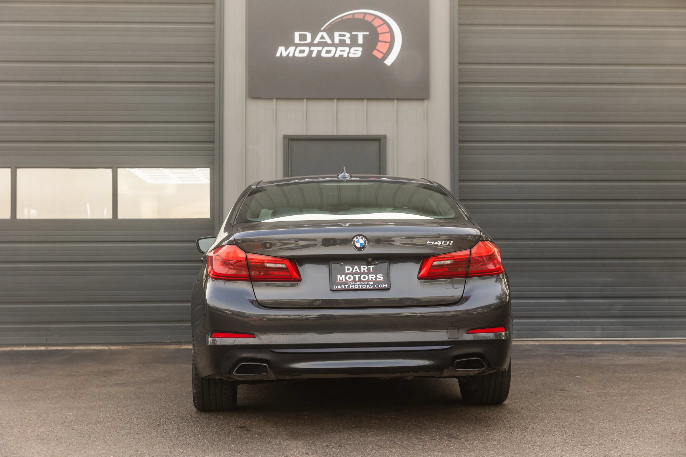 Used 2019 BMW 540i w/ Premium Package RWD image 6