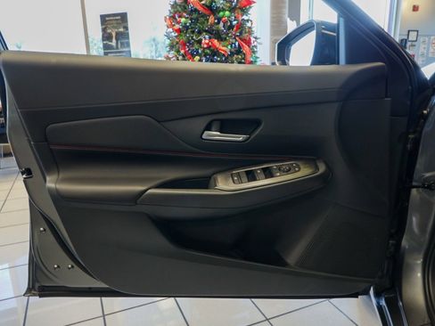 New 2026 Nissan Sentra SR image 13