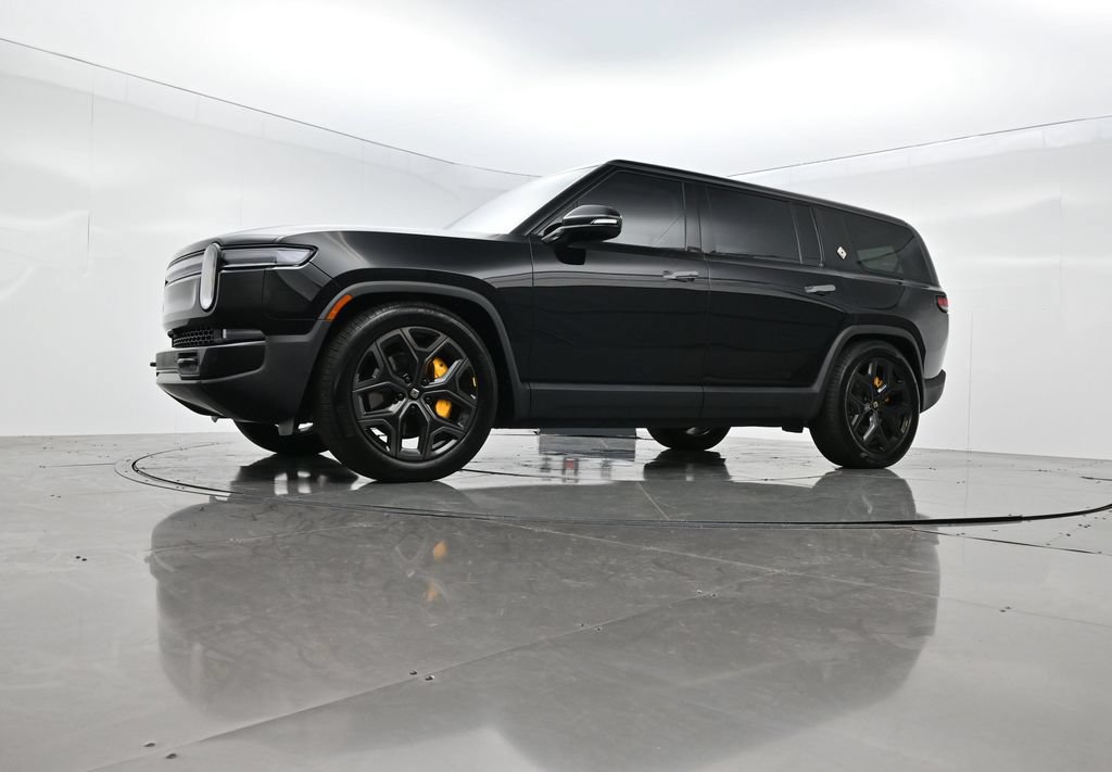 Used 2025 Rivian R1S Premium Dual AWD/4WD image 54