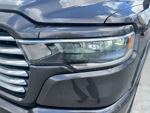 New 2026 RAM 1500 Laramie AWD/4WD image 8