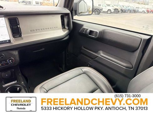 Used 2025 Ford Bronco Outer Banks image 19