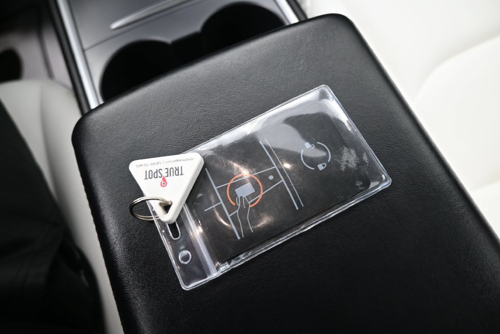 Used 2023 Tesla Model 3 Standard Range RWD image 16