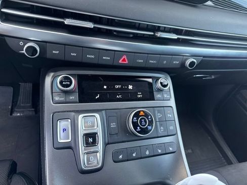 Used 2025 Hyundai Palisade Calligraphy AWD/4WD image 8