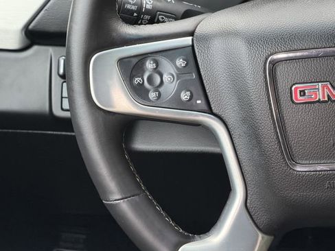 Used 2016 GMC Yukon SLT RWD image 11