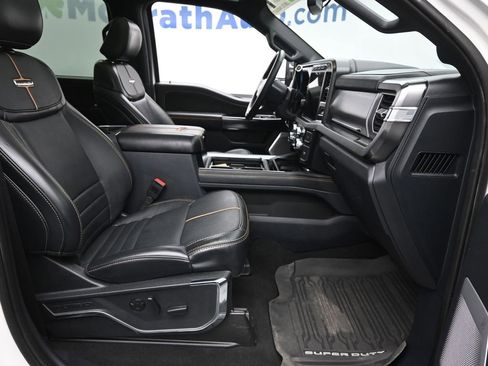 Used 2024 Ford F250 Platinum image 7