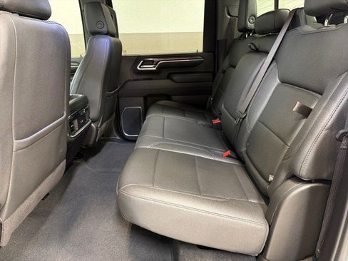 Used 2024 Chevrolet Silverado 3500 LTZ w/ LTZ Convenience Package image 43