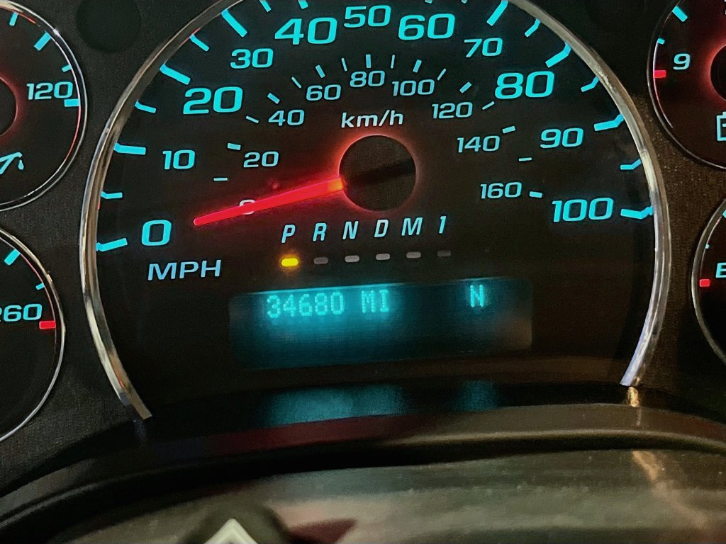 Used 2025 Chevrolet Express 2500 w/ Communications Package RWD image 12