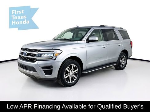 Used 2023 Ford Expedition Limited RWD image 3