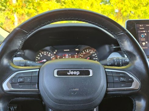 Used 2022 Jeep Compass Latitude w/ Convenience Group image 30