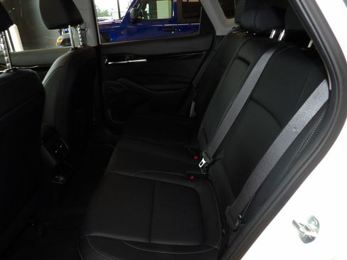Used 2024 Kia Seltos EX AWD/4WD image 23