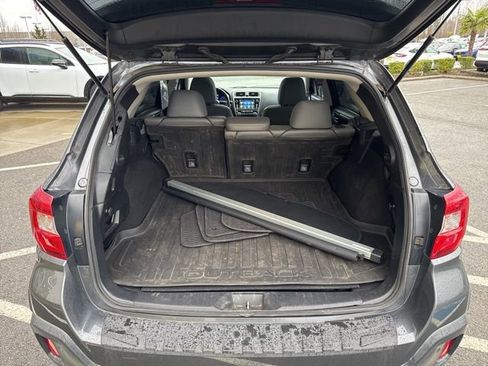 Used 2019 Subaru Outback 2.5i Limited image 12