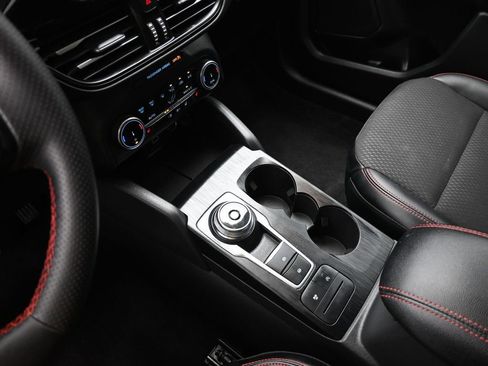 Used 2025 Ford Escape ST-Line Select image 21