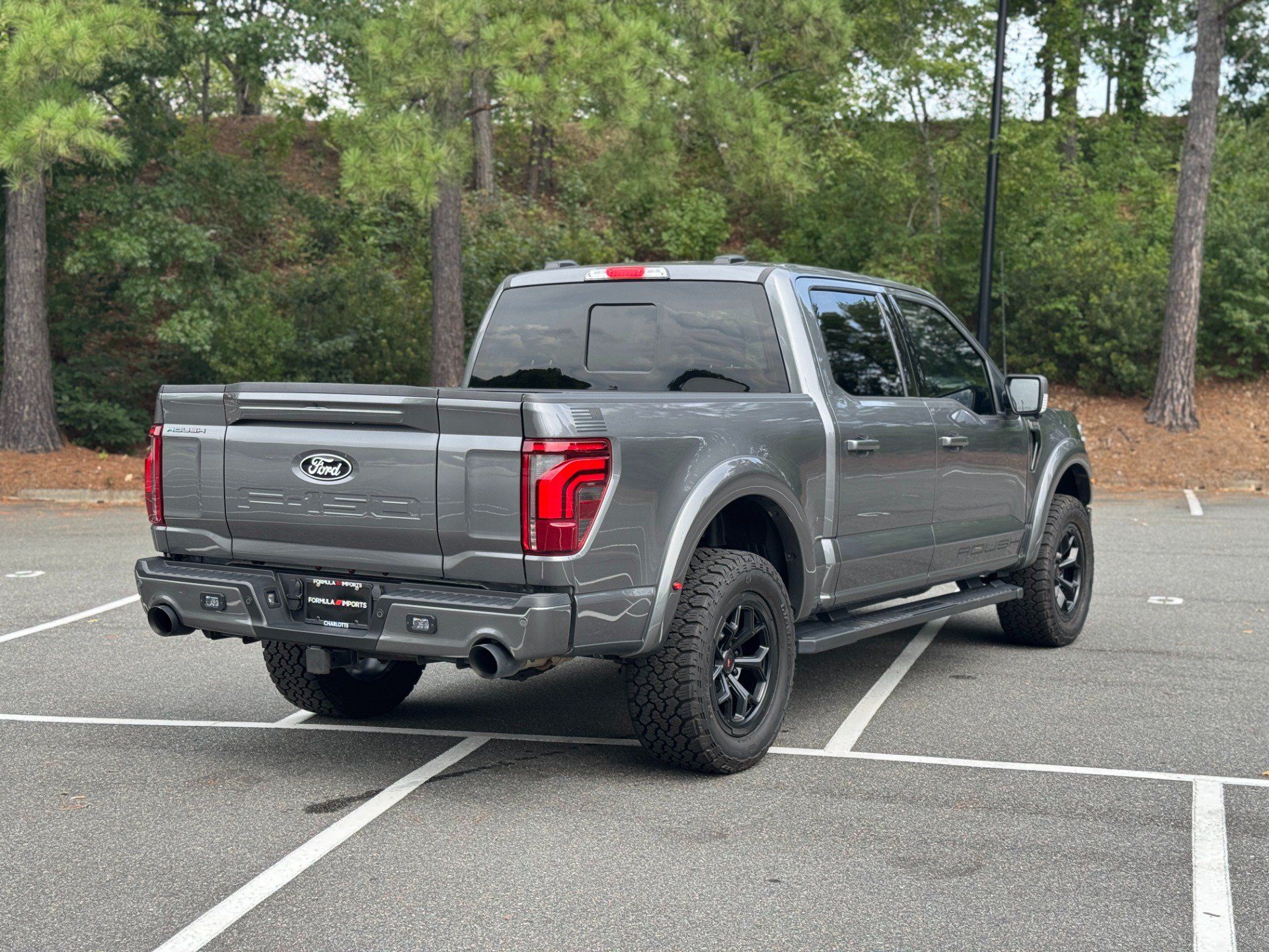 Used 2025 Ford F150 Lariat w/ Equipment Group 502A High AWD/4WD image 14