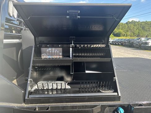 New 2025 Chevrolet Silverado 3500 LT w/ Convenience Package image 29