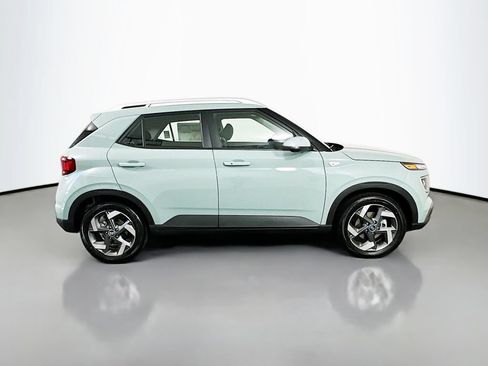 New 2026 Hyundai Venue SEL FWD image 4