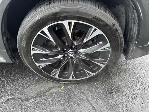 Certified 2024 MAZDA CX-90 Plug-In Hybrid w/ Premium Pkg AWD/4WD image 28