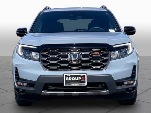 Used 2024 Honda Passport TrailSport image 4