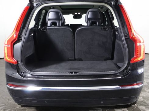 Used 2024 Volvo XC90 B6 Plus w/ Protection Package Premier AWD/4WD image 14