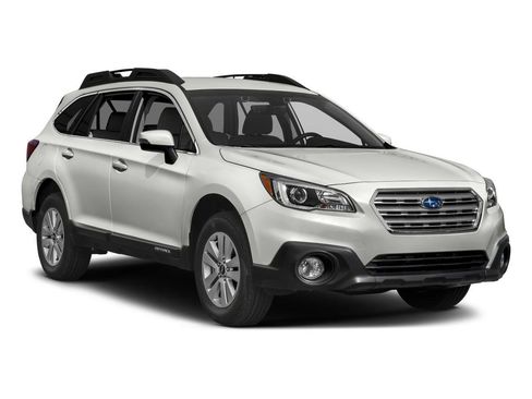 Used 2017 Subaru Outback 2.5i Premium image 16