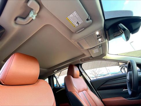 Used 2025 MAZDA CX-50 Meridian Edition w/ Apex Package image 14