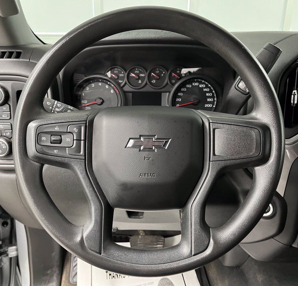 Used 2024 Chevrolet Silverado 1500 Custom w/ Dark Appearance Package AWD/4WD image 26