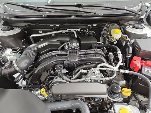 Used 2025 Subaru Outback Limited image 24