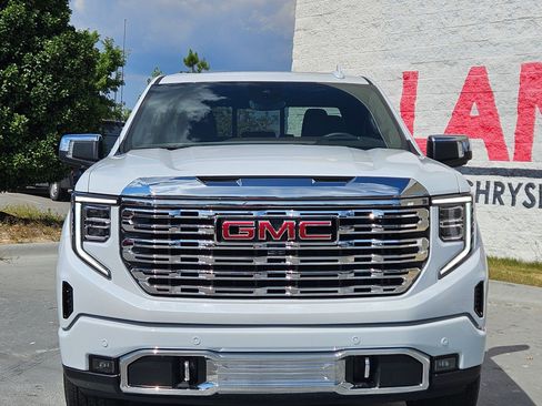 Used 2026 GMC Sierra 1500 Denali w/ Denali Reserve Package AWD/4WD image 2
