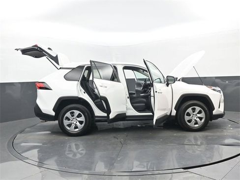 Used 2023 Toyota RAV4 LE image 30