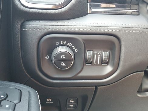 New 2026 RAM 1500 Limited image 24