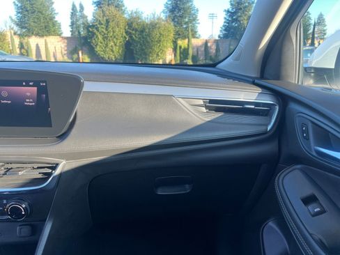 Used 2025 Buick Encore GX Preferred image 35