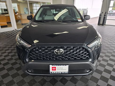 Certified 2025 Toyota Corolla Cross L AWD/4WD image 8