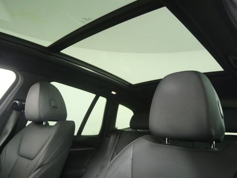 Used 2019 BMW X3 sDrive30i RWD image 11