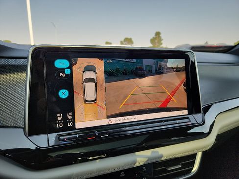 New 2026 Volkswagen Atlas Cross Sport SEL Premium R-Line image 18