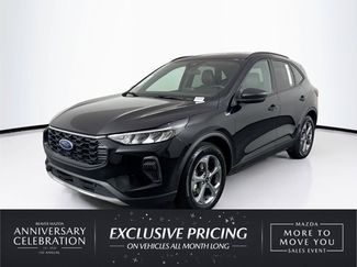 Used 2025 Ford Escape ST-Line FWD video 1