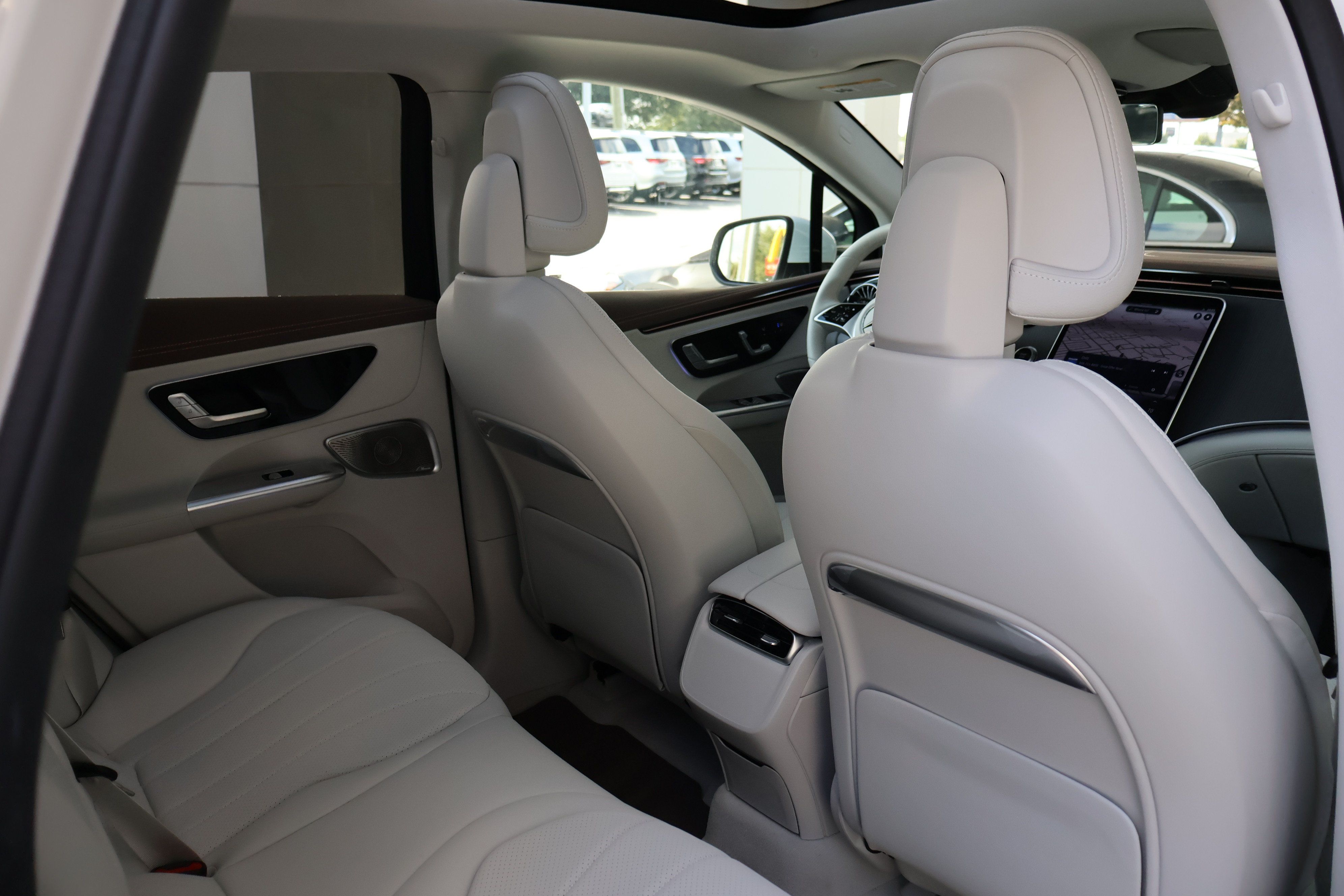 Certified 2025 Mercedes-Benz EQE 350+ 4MATIC SUV image 26