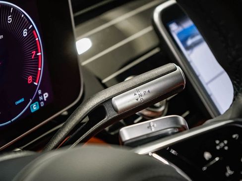 Used 2025 Mercedes-Benz S 580 4MATIC Sedan image 22