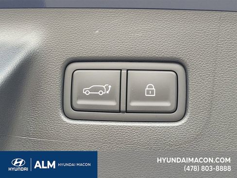 New 2025 Hyundai Santa Fe XRT image 18