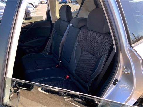 Used 2020 Subaru Forester Premium image 20