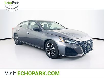 Used 2024 Nissan Altima 2.5 SV