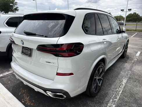 Used 2026 BMW X5 xDrive40i w/ M Sport Package AWD/4WD image 2