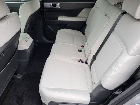 New 2026 Hyundai Santa Fe SE FWD image 30
