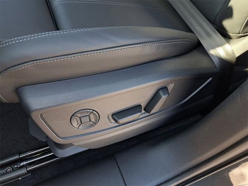 New 2025 Audi Q5 Premium Plus image 19