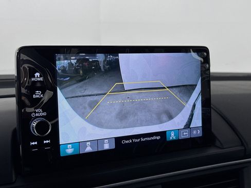 New 2025 Honda Pilot Touring image 16