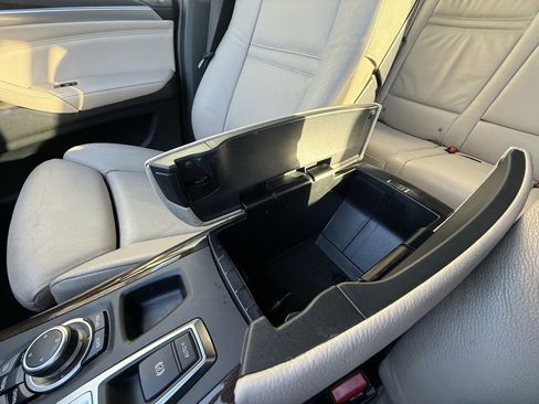 Used 2011 BMW X5 xDrive35i image 27