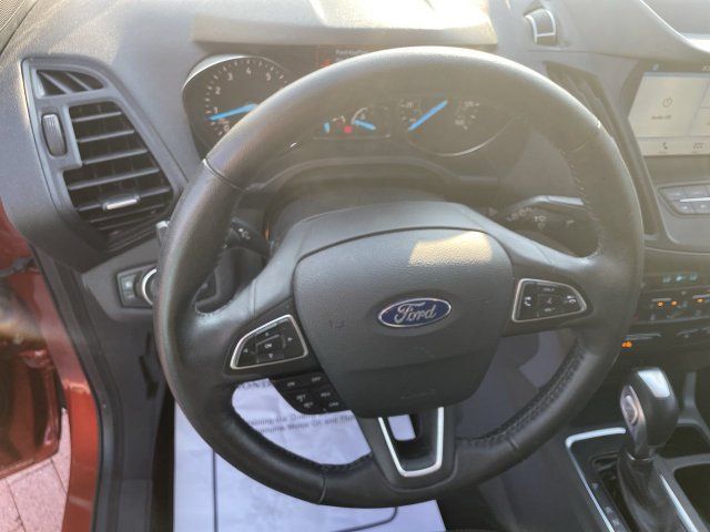 Used 2019 Ford Escape SEL AWD/4WD image 17