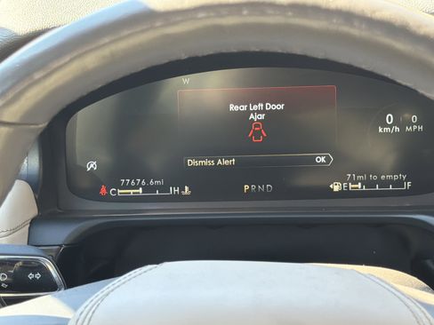 Used 2022 Lincoln Aviator Reserve w/ Equipment Group 201A image 27