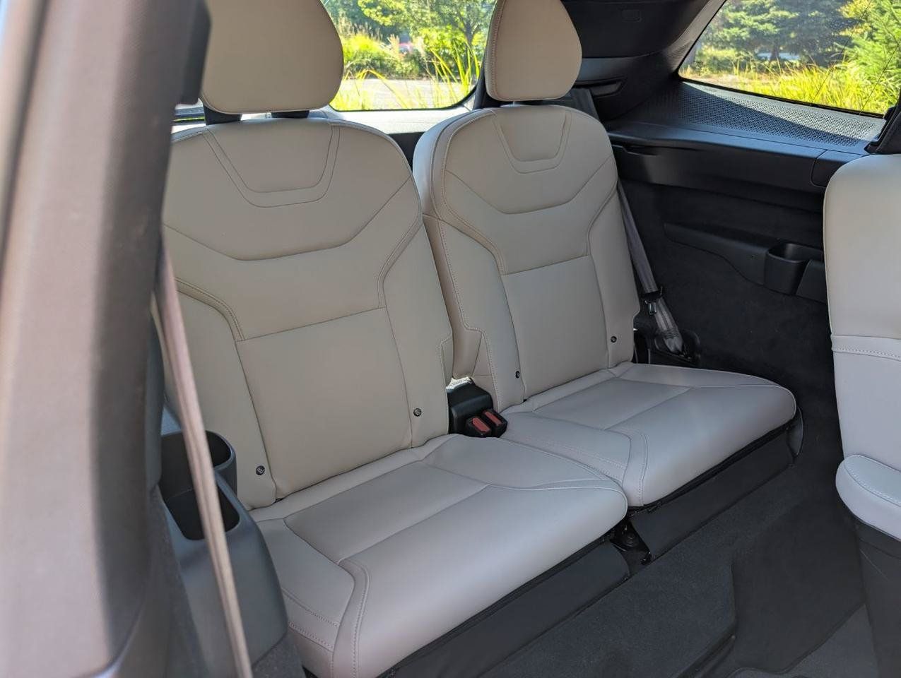 Used 2025 Volvo EX90 Ultra AWD/4WD image 18